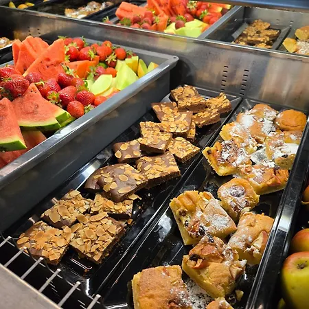 旅馆 杜塞尔多夫青年旅馆 *