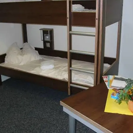 Jugendherberge Düsseldorf Hostal *